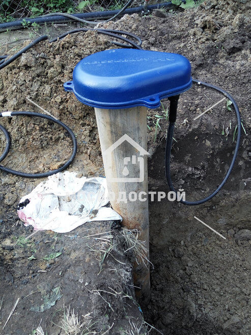 Установка адаптера для обустройства скважины