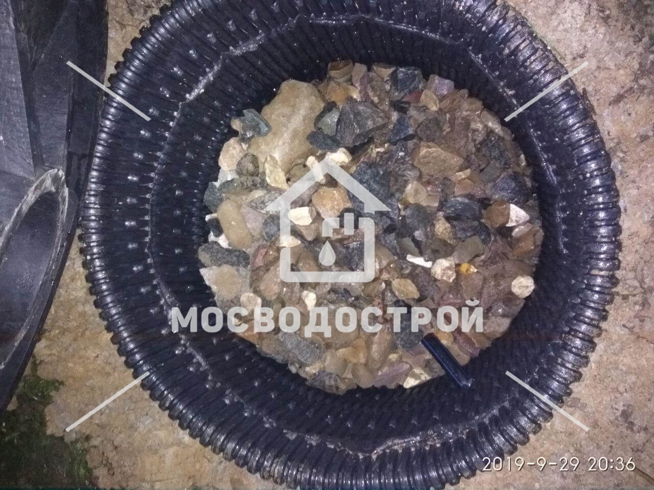 Дренажный колодец для канализации и воды - технология монтажа