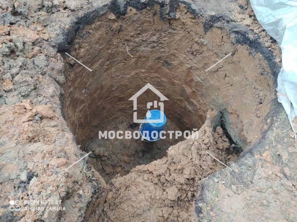 Скважина с кессоном в кп истра кантри клаб (21)