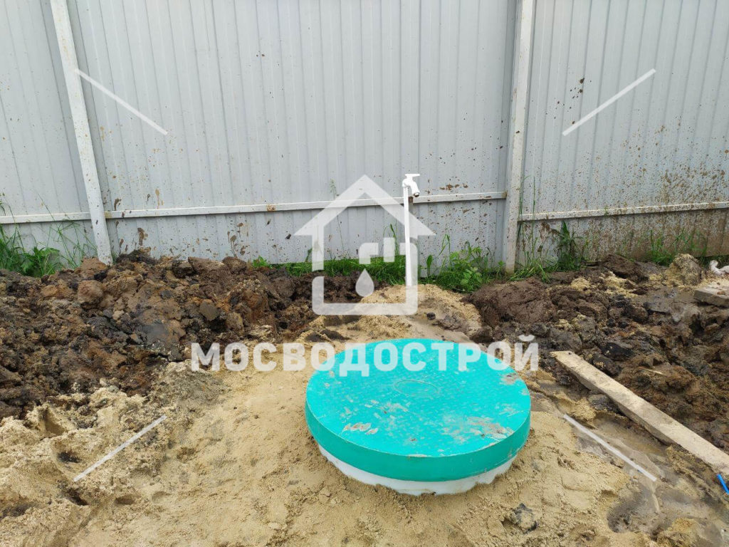 Скважина с кессоном в д. семивраги