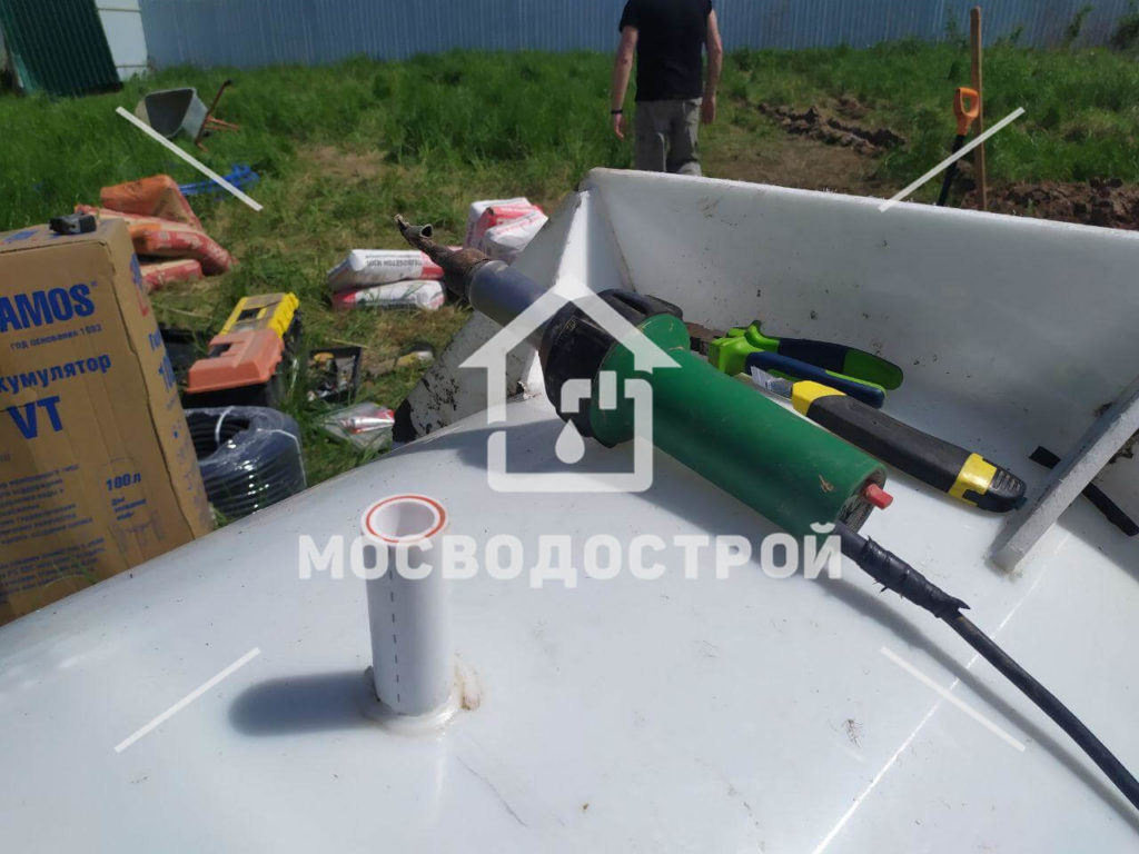 Скважина с кессоном в д. скоково (13)