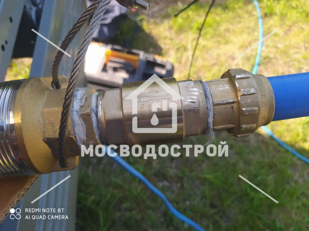 Скважина с оголовком в снт петрово (4)