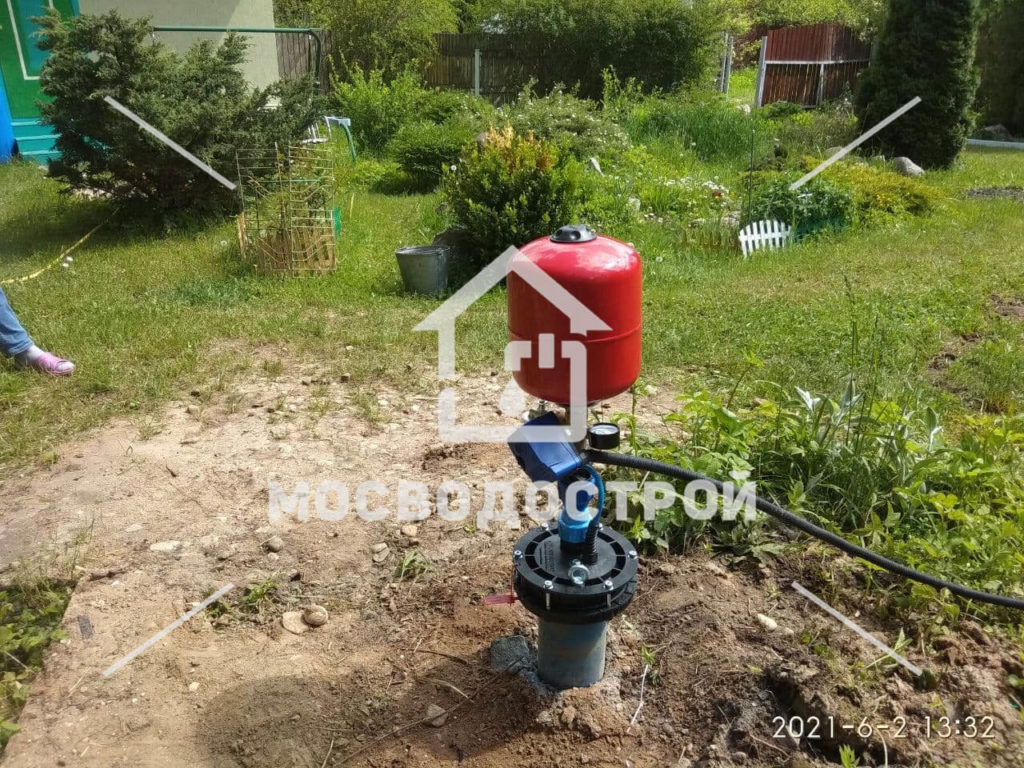 Скважина с оголовком в ст художник график 2