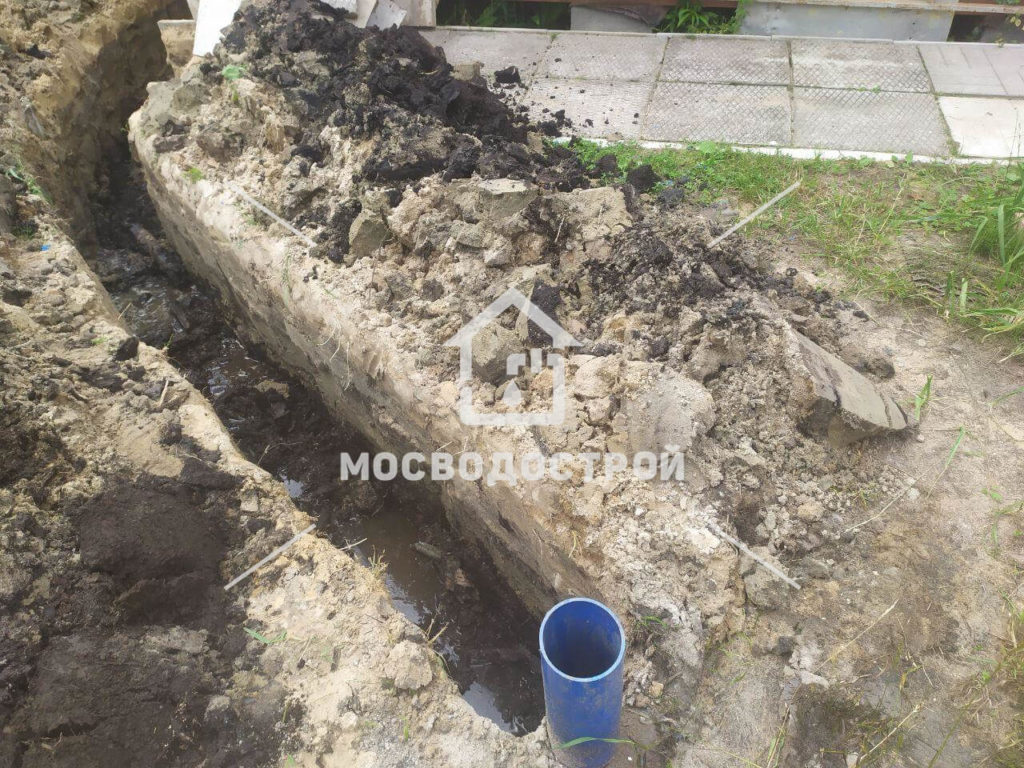 Скважина с адаптером в снт мечта (9)