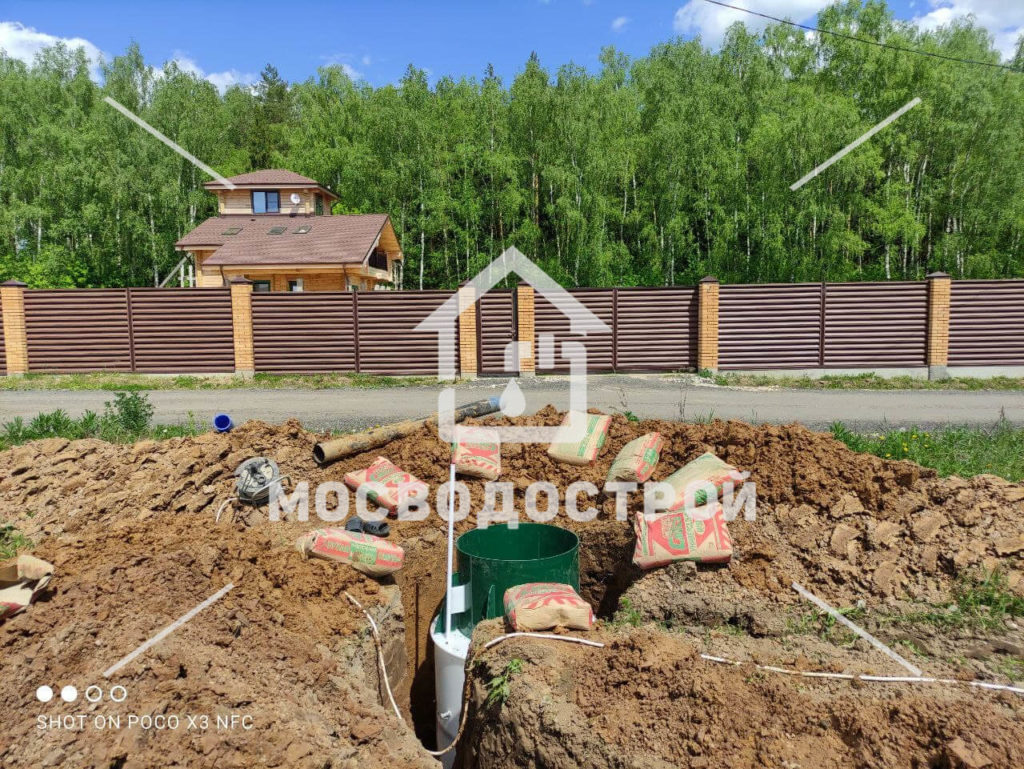 Скважина с кессоном и канализация в кп новое матчино (27)