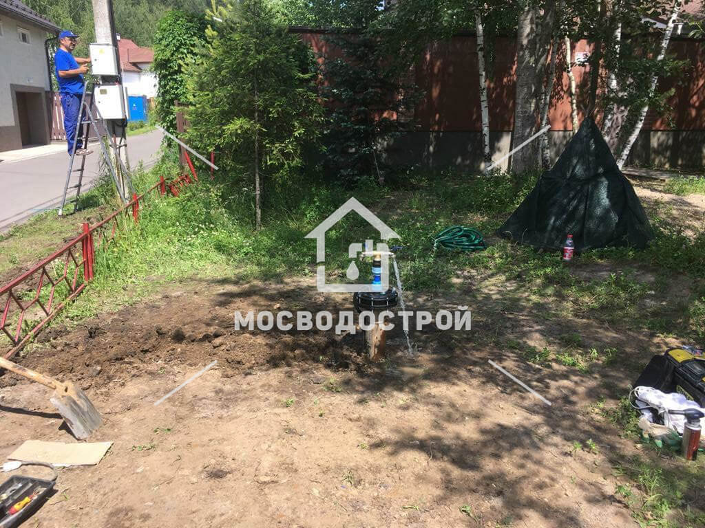 Скважина с оголовком в кп кратовский оазис (14)