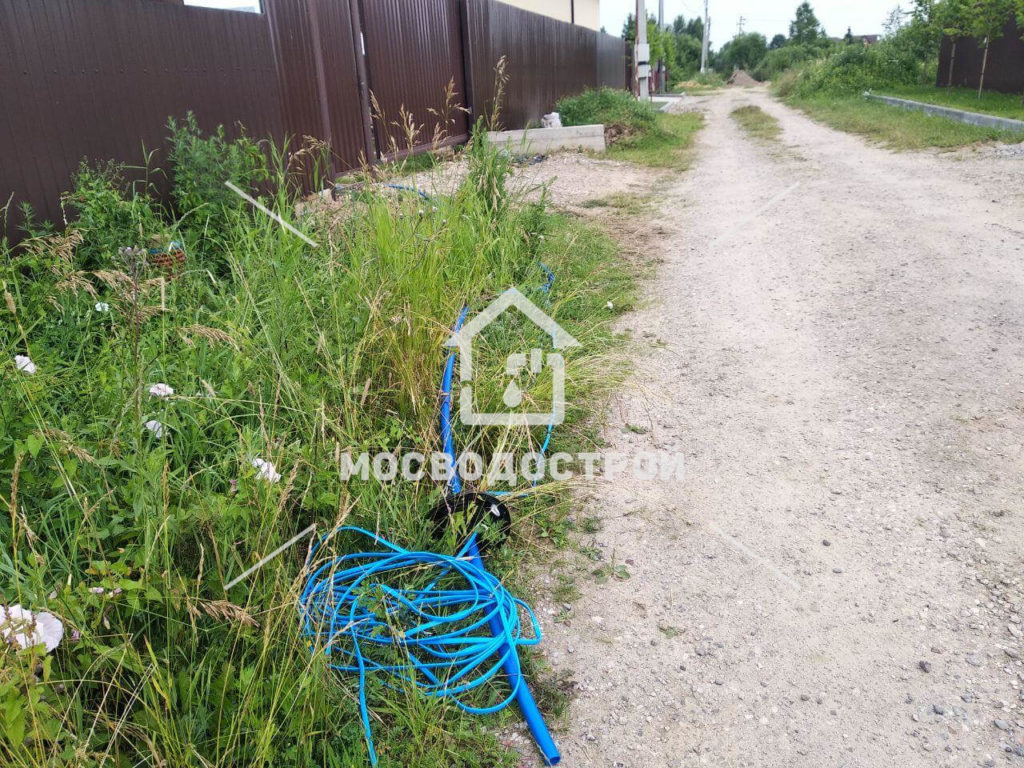 Скважина с оголовком в д. мишнево (5)