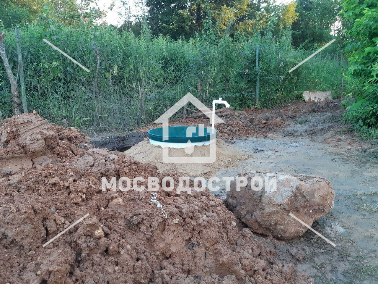 Обустройство скважины с кессоном в д. затула (37)