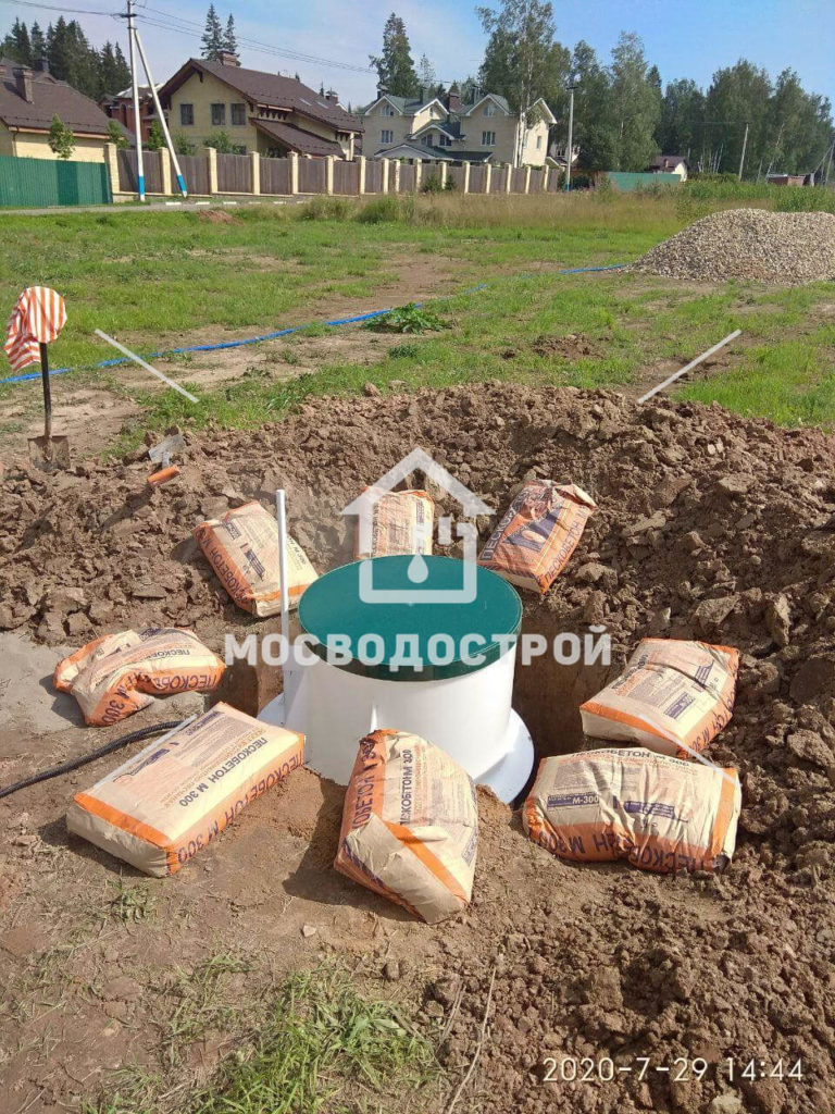 Скважина с кессоном в д. акиньшино (6)