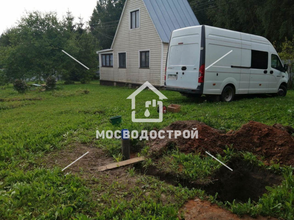 Скважина с оголовком в снт урожайное (5)