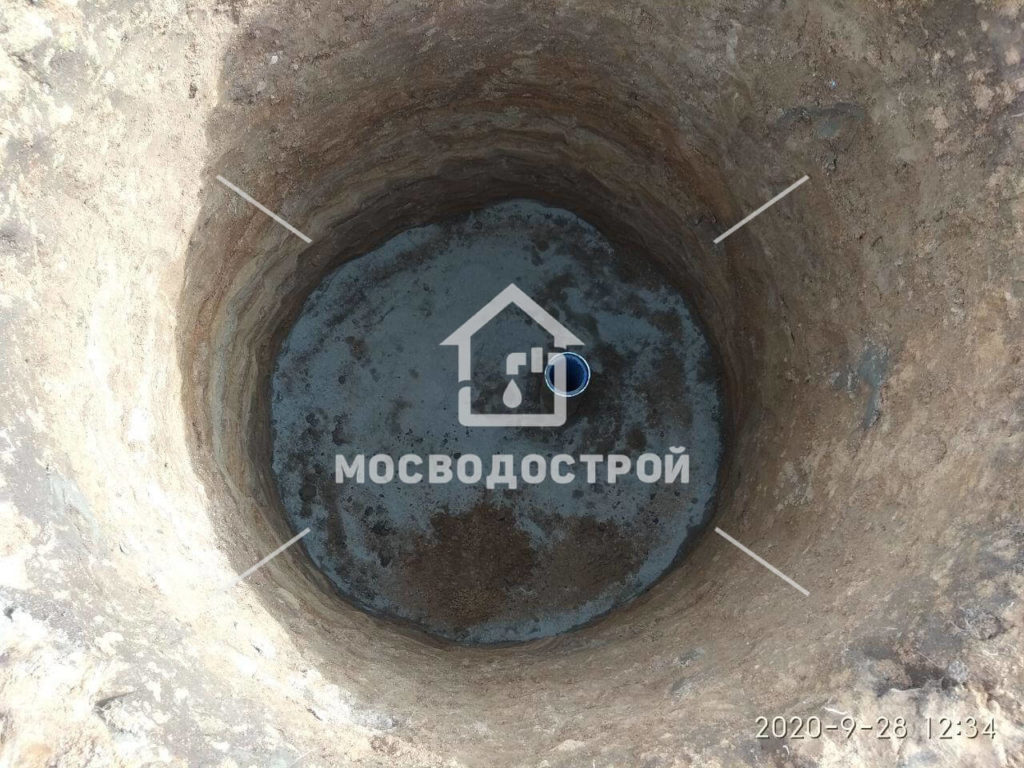 Скважина с кессоном в д. орловка (7)