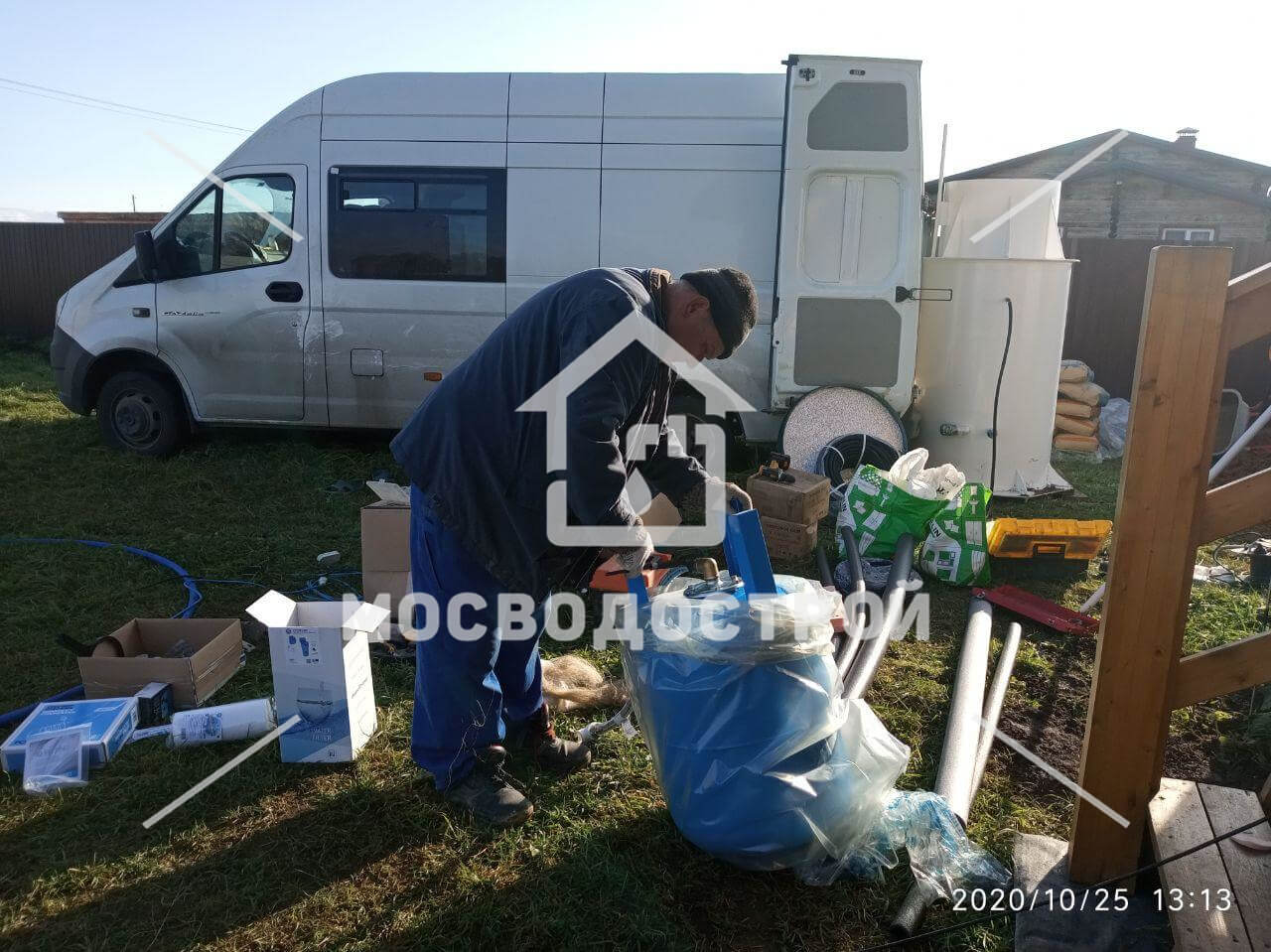 http://Обустройство%20скважины%20с%20кессоном%20в%20д.%20калошино%20(9)