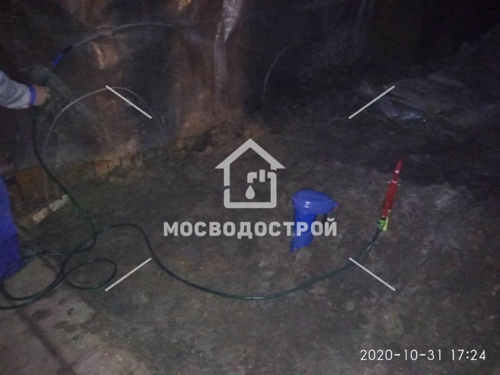 Скважина с адаптером в снт лесные поляны