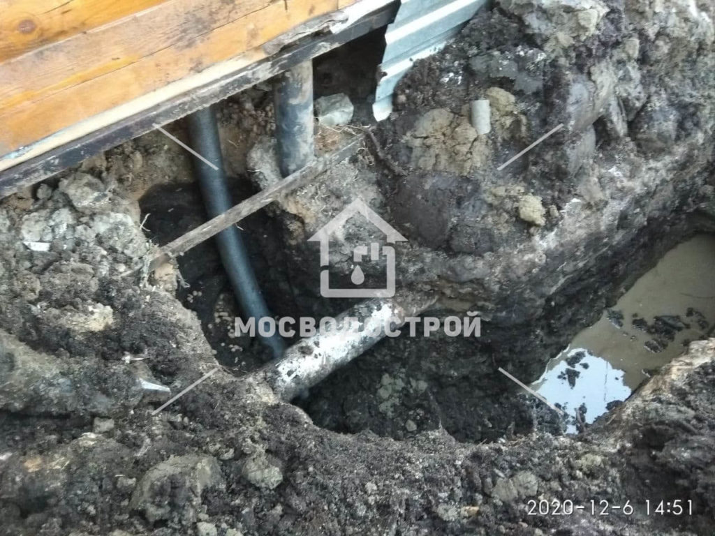Скважина с кессоном и разводка по дому в снт вишенка (12)