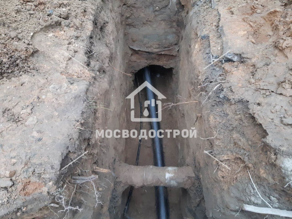 Скважина с кессоном и разводка по дому в ст берёзка 291 (13)