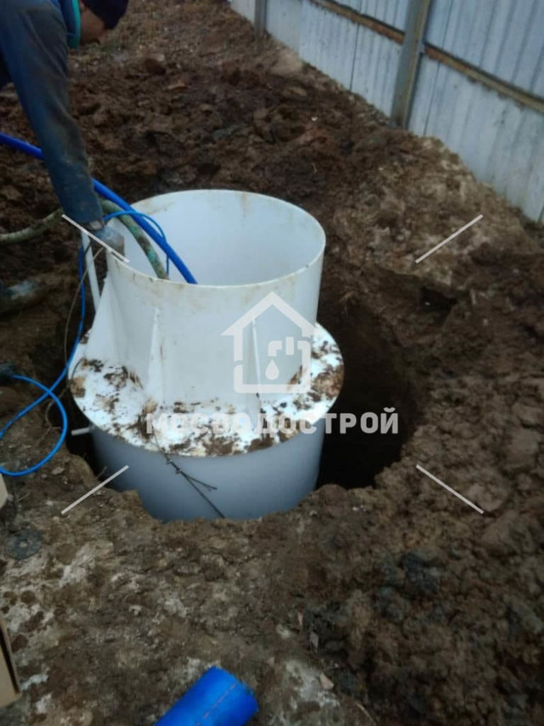 Скважина с кессоном в снт росток (8)