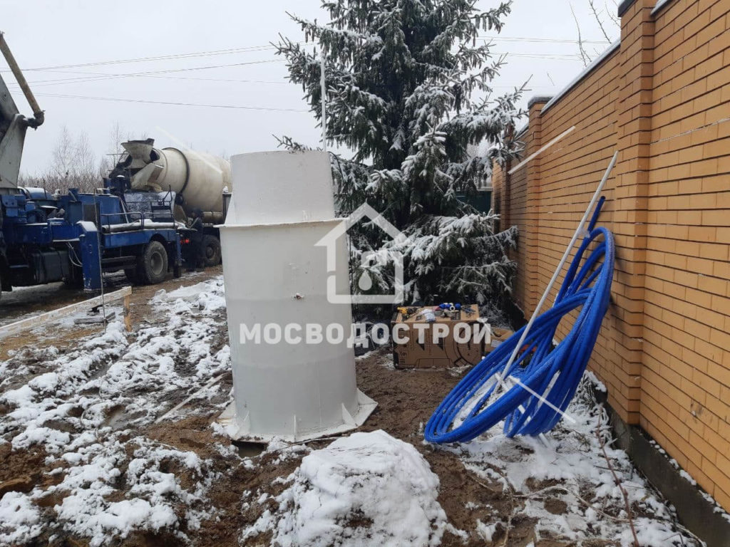 Скважина с кессоном в д. новоглаголево (19)
