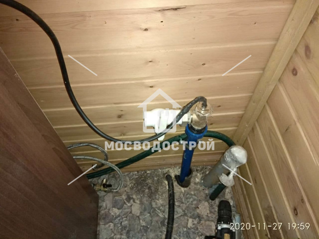 Скважина с кессоном в д. верхнее пикалово (5)