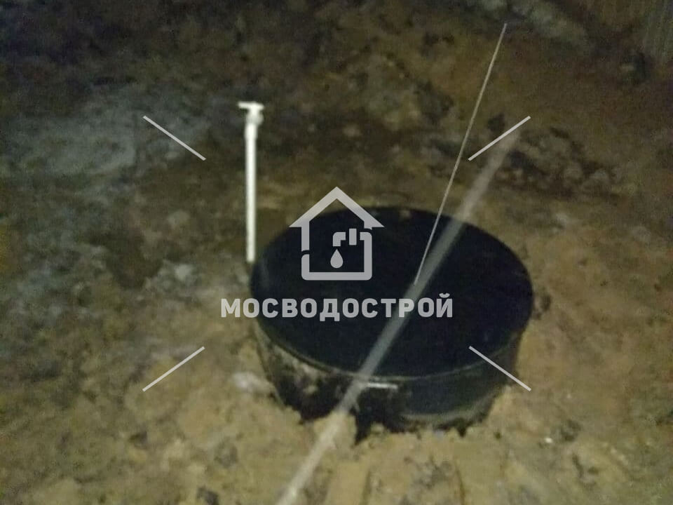Скважина с кессоном в д. верхнее пикалово